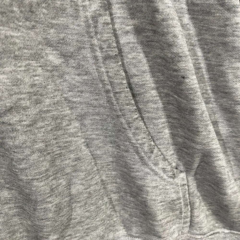 Wisconsin Badgers Hoodie Mens X-Large Gray Nike NCAA Football Sports Pullover
